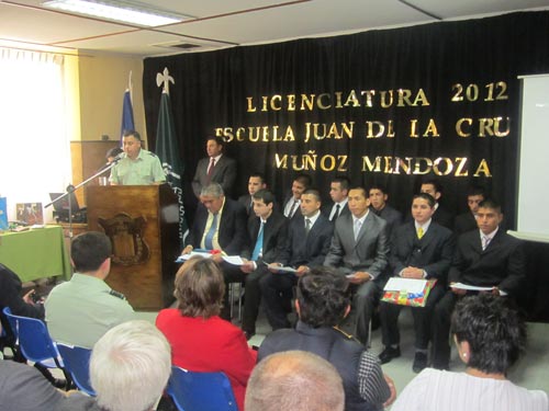 Doce internos del CDP Traiguén recibieron su licencia de Educación Media