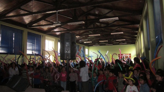 Escuela República de Israel Celebra a El Día del Niño en Traiguén