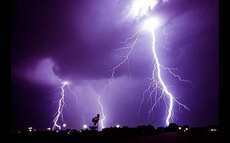 SENAPRED Declara Alerta Preventiva en La Araucanía por Tormentas Eléctricas para el 15 y 16 de Diciembre