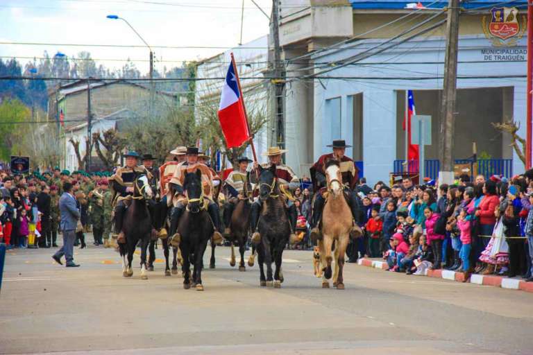 Impecable Desfile de Fiestas Patrias, Traiguén 2017