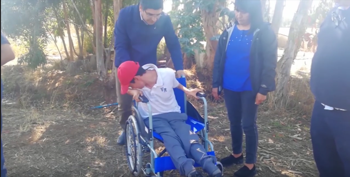 Municipio Entrega Ayuda Técnica a Persona con Discapacidad en Chanco Marihual Alto