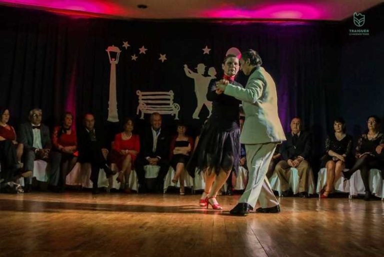 Con Brillante Presentación Artística de Alumnos Finalizó Taller de Tango