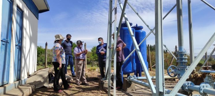 Alcalde de Traiguén se reunió con dirigentes de Villa Quilquén para conocer avances del sistema de agua potable rural
