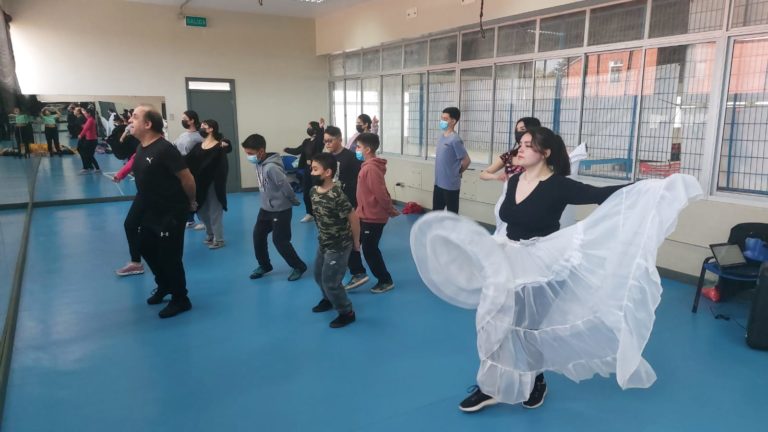Ballet Folklórico Municipal BAFOTRA, recibe capacitación en Danzas Folklóricas Latinoamericanas