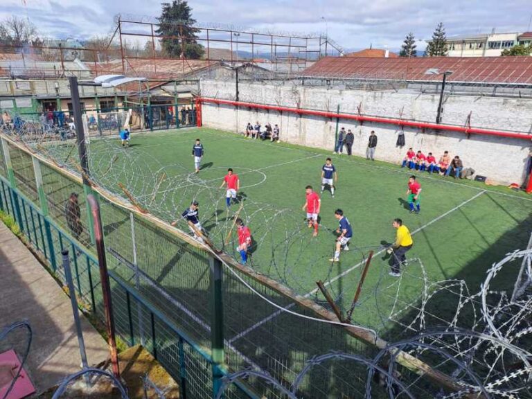 UNIDAD PENAL DE TRAIGUÉN REALIZA ENCUENTRO DEPORTIVO DE CONVIENCIA ESCOLAR “COPA DE LA AMISTAD”