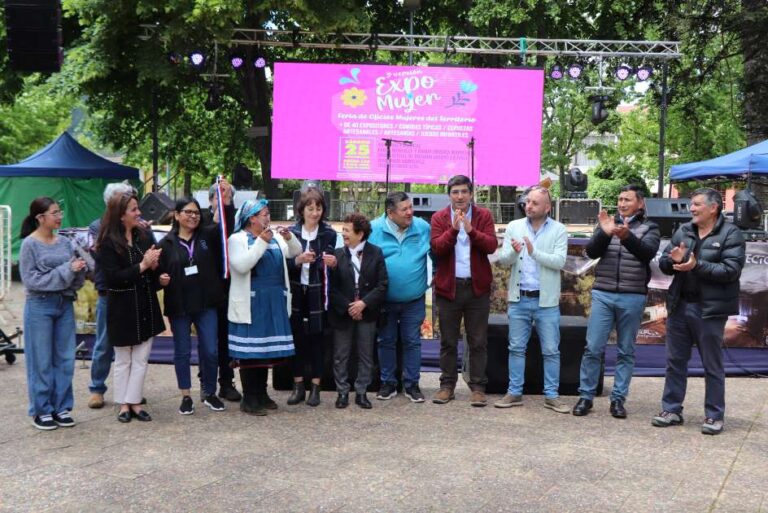 Éxito y Diversidad en la Tercera Expo-Mujer 2023: Feria de Oficios para Mujeres del Territorio